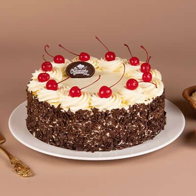 EGGLESS BLACK FOREST TORTE