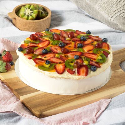 PAVLOVA DRESSED